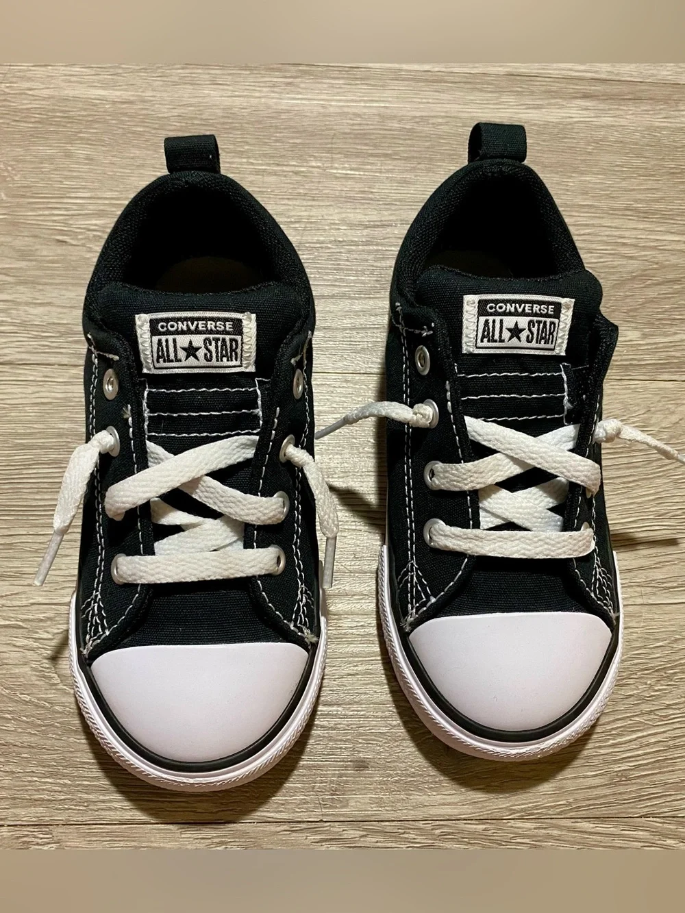 Converse ~ Black ~ Easy On ~ Infant (Toddler) Size 10